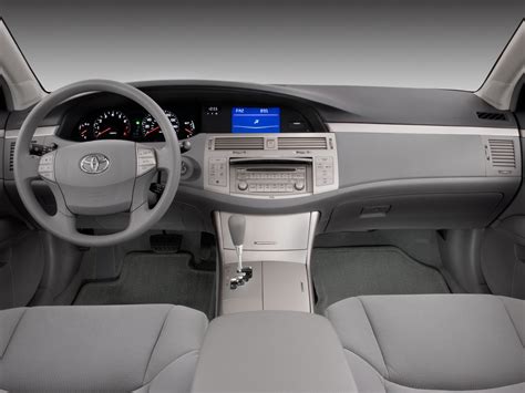 2008 Toyota Avalon XLS - New Toyota Midsize Sedan Review - Automobile ...