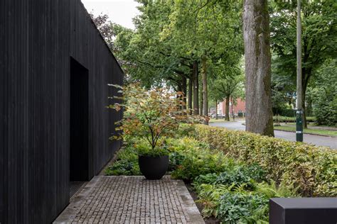 Black Barn by studio] [space architecten - Architizer