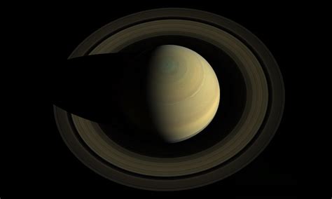 Secrets of Saturn’s rings revealed by the sun