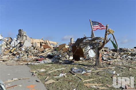 Photo: Tornado Devastates Washington, Illinois - CHI2013111814 - UPI.com