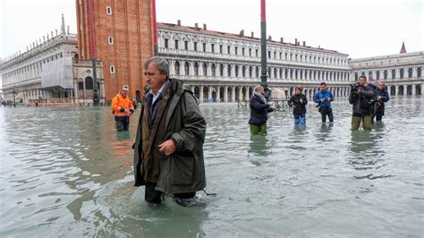 'Venice Is On Its Knees': Mayor Blames Worst Flood Tide In 50 Years On ...
