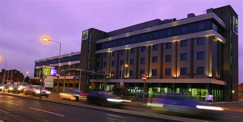 Holiday Inn Express London Heathrow T5 in United Kingdom - Room Deals ...