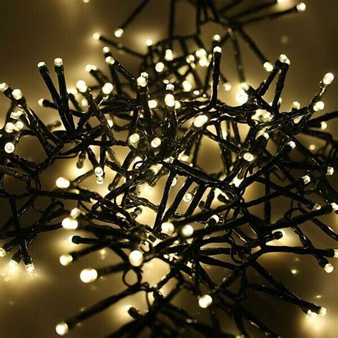 240 LED Cluster Christmas Lights 3.1m Auto Turn On Multi Function Time