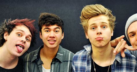 Which Member Is Singing The Lyrics In These 5SOS Songs? | Playbuzz