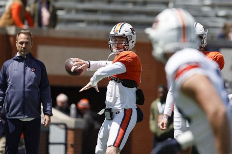 Auburn Football: Previewing the quarterback position