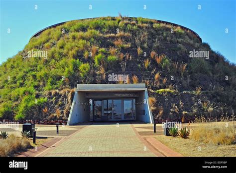 Maropeng entrance cradle humankind hi-res stock photography and images - Alamy