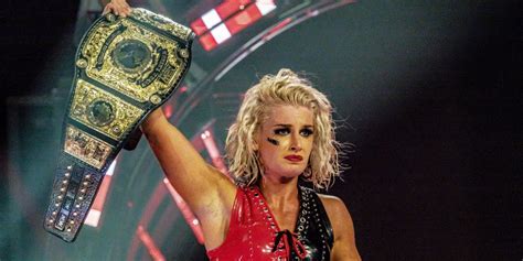 Jamie Hayter Ends Toni Storm's Reign As Interim AEW Women's Champion At Full Gear