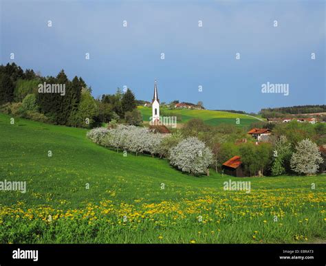 Alpine village bavaria hi-res stock photography and images - Alamy