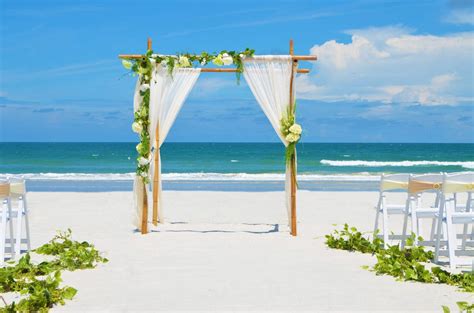 Longboat Key Beach Weddings - Florida Beach Weddings