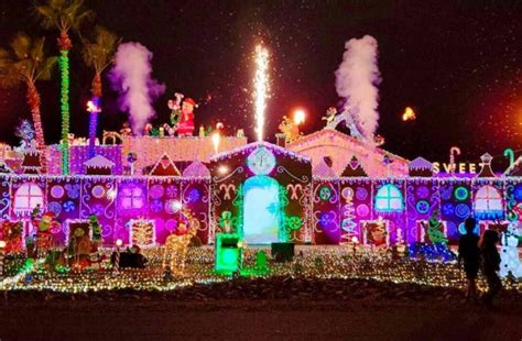 You must know everything about ABC, The Great Christmas Light Fight 2022 - FactsWOW