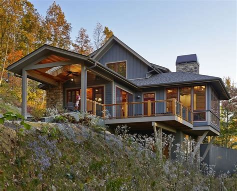 Bonus floor plans for "Hillside Heaven" - Cabin Life Magazine | House built into hillside ...