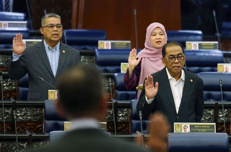 Full Rukun Negara pledge recited in Dewan Rakyat for first time on Feb 27