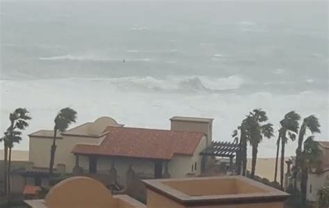 Surf Pounds Cabo San Lucas as Hurricane Norma Nears Landfall