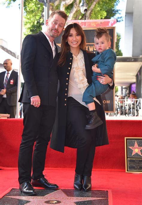 Macaulay Culkin receives star on the Walk of Fame with support of Brenda Song, their 2 sons