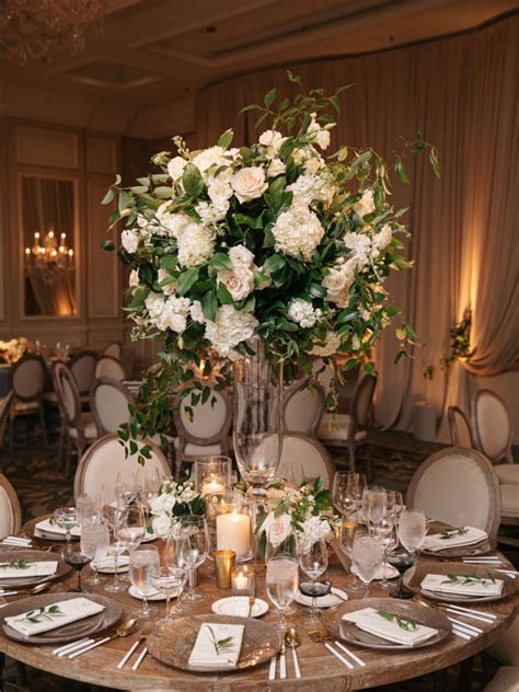 Romantic Four Seasons Chicago Wedding - With Luxury Floral & Decor by ...