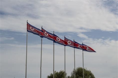 Bendera Korea Utara Terlihat Berkibar di Atas Menara Setinggi 160 M ...