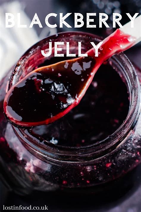 Homemade Blackberry Jelly (Bramble Jelly) - Lost in Food