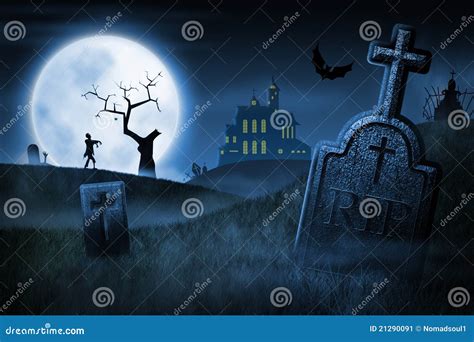 Spooky Halloween Night Stock Image - Image: 21290091