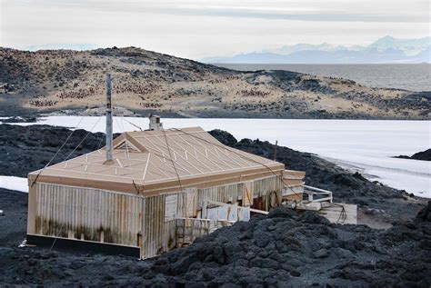 Shackleton's Hut, Front Door Bay, Cape Royds, Ross Island, McMurdo ...