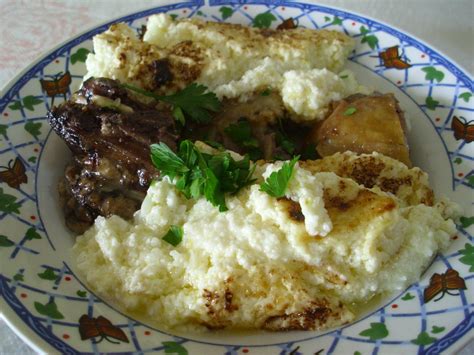 food and drink - How should I go about finding the Albanian national dish, tavë kosi? - Travel ...