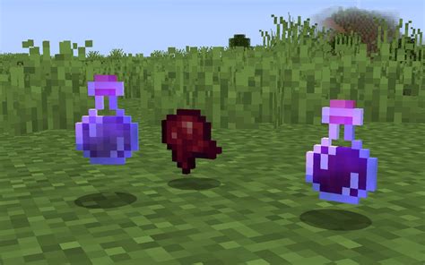 What does a fermented spider eye do to potions in Minecraft 1.19?