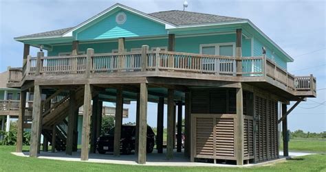 The Salty Mermaid Vacation Rental in Crystal Beach, Texas