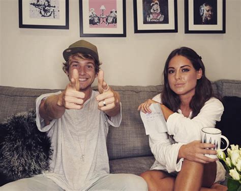 MIC's Sam And Louise Thompson Have A Family Fight On Instagram - Look Magazine