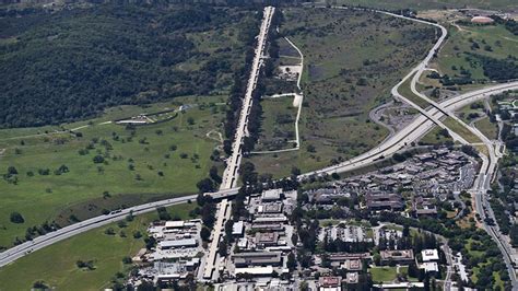 Crews fight blaze in linear accelerator at Stanford's particle physics and radiation science lab ...