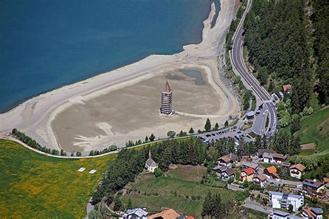 The church bell tower "trapped" in the waters of Lake Resia in Italy - Abandoned Spaces