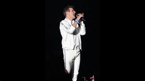 NKOTB stop by San Antonio | kens5.com