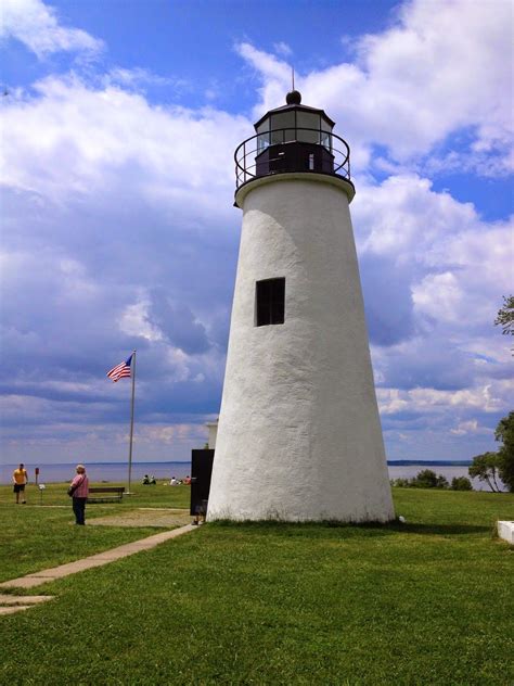 Turkey Point Lighthouse Trail at Elk Neck State Park | Lighthouse ...