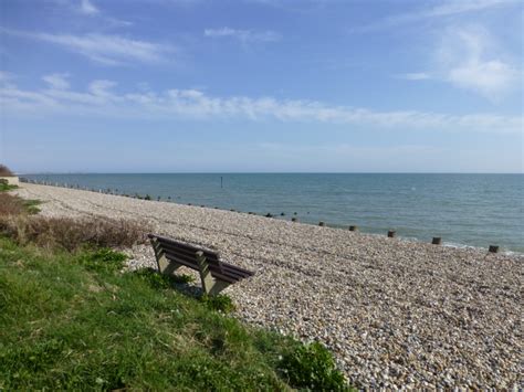 East Wittering Beach, West Sussex, England :: British Beaches