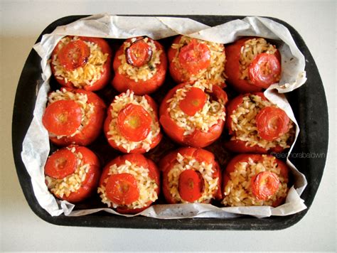 Rice-stuffed Tomatoes - Casa Mia Tours