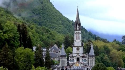 Lourdes: Catholic Pilgrimage Site | PBS LearningMedia