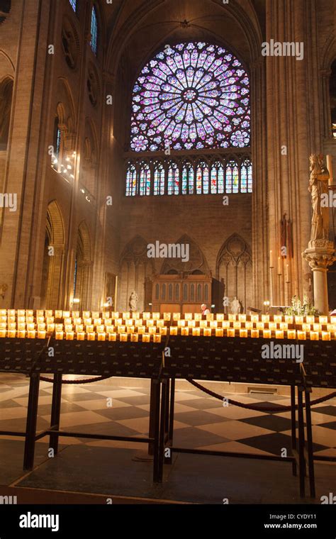 Inside notre dame cathedral paris hi-res stock photography and images ...