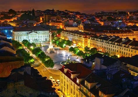 2024 Complete Guide to Nightlife in Lisbon: Bars, Clubs & Shows ...