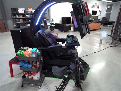 This $30,000 rig is the craziest gaming setup we've ever seen | BusinessInsider India