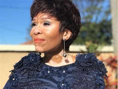 Leleti Khumalo Biography - Southern African Celebs