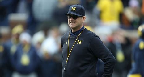 Michigan Football: Wolverines sticking with the quarterbacks on hand