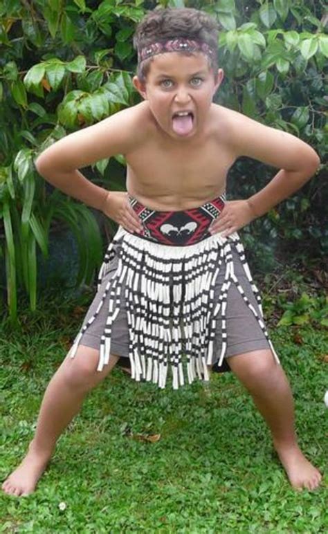 Maori Boys to Mens Kapa Haka Costume – ShopNZ