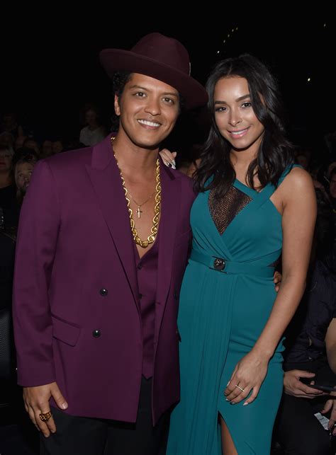 Who Is Bruno Mars Dating? | Heavy.com