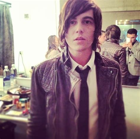 Kellin quinn short hair ideas in 2023 | newshorthair