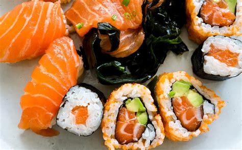 Spicy Salmon Roll Recipe to Spice Up Your Sushi Game