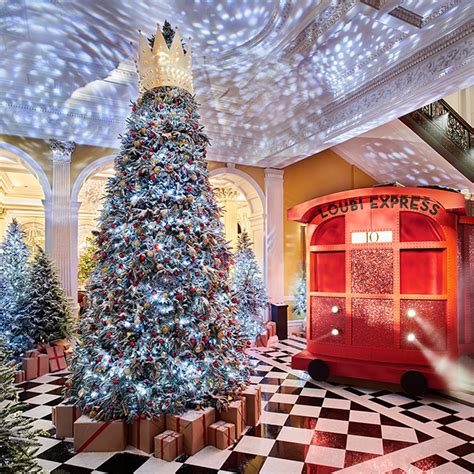 Claridge's Christmas Tree Archive