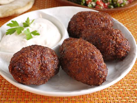 Lebanese 7-Spice Kibbeh - Breaking Matzo