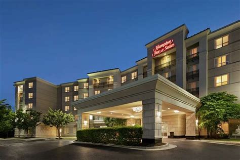 HAMPTON INN & SUITES WASHINGTON-DULLES INTERNATIONAL AIRPORT $108 ($̶1̶3̶2̶) - Updated 2022 ...