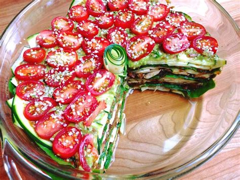 Raw Hemp Garlic Pesto Lasagna - Epic Self | Raw food recipes, Raw food diet, Raw vegan recipes