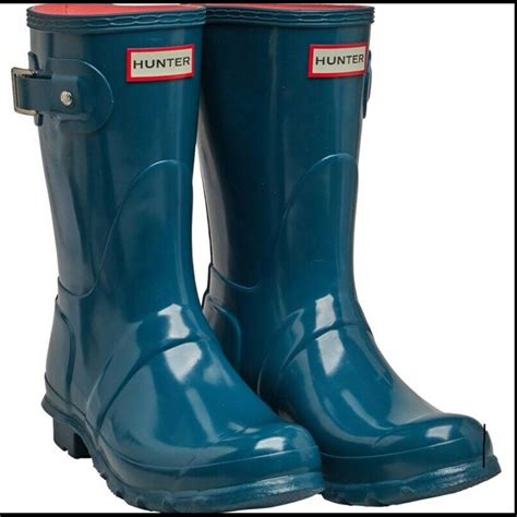 Hunter Short Glossy Wellies In Ocean Blue - Gem