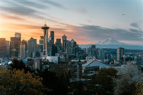 New to The Emerald City? Check Out The Best Rainy Day Activities in Seattle – Michael Gersitz