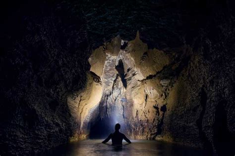 Expérience de spéléologie ultime dans les grottes de Waitomo Caves ...